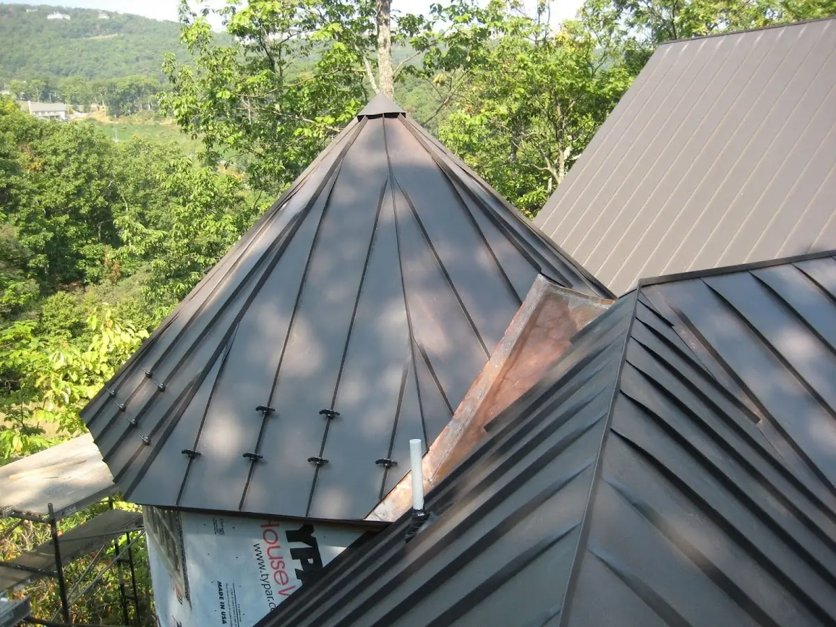 Professional Roof Tarp Installation by Craftsman Roofing in Georges